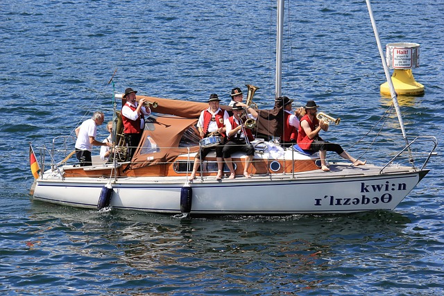 吳業坤32小時完成毅行者　翌日一早參加機場三跑10公里破自己紀錄.